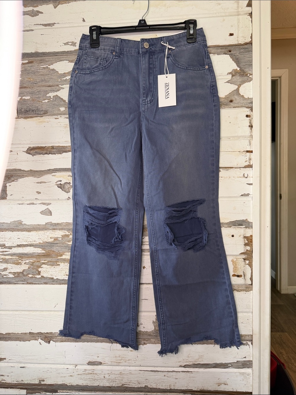 Zenana Outfitters Distressed Wide-Leg Jeans in Faded Blue.  Size 26 waist.  (#14